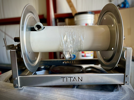 4012-6E Titan Reel 12in with 1in Manifold — Hurricane Softwash Equipment